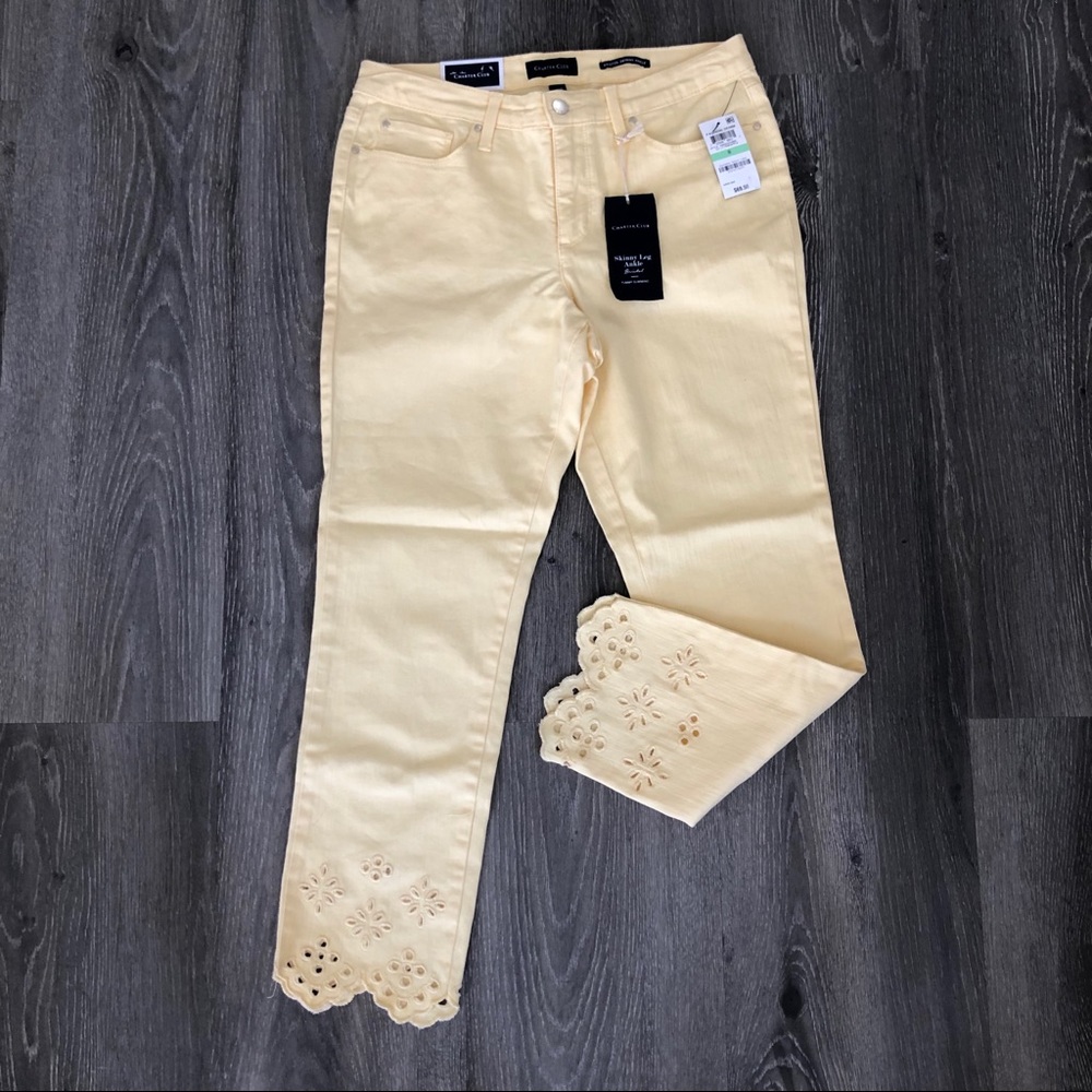 NWT cropped yellow pants